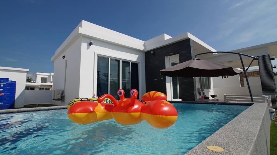 Pimjai Party Pool Villa Huahin 2 Bedroom Luaran gambar